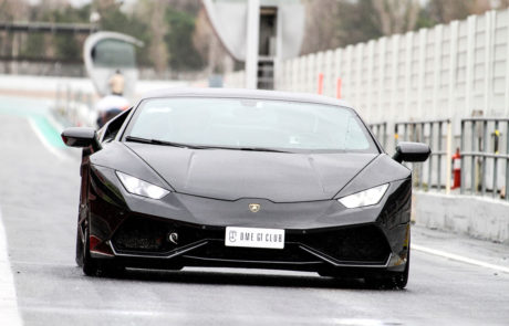 lamborghini pitlane montmelo