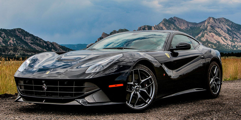 Ferrari F12 Berlinetta 03
