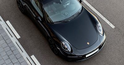 Porsche 911 Carrera Coupe 02