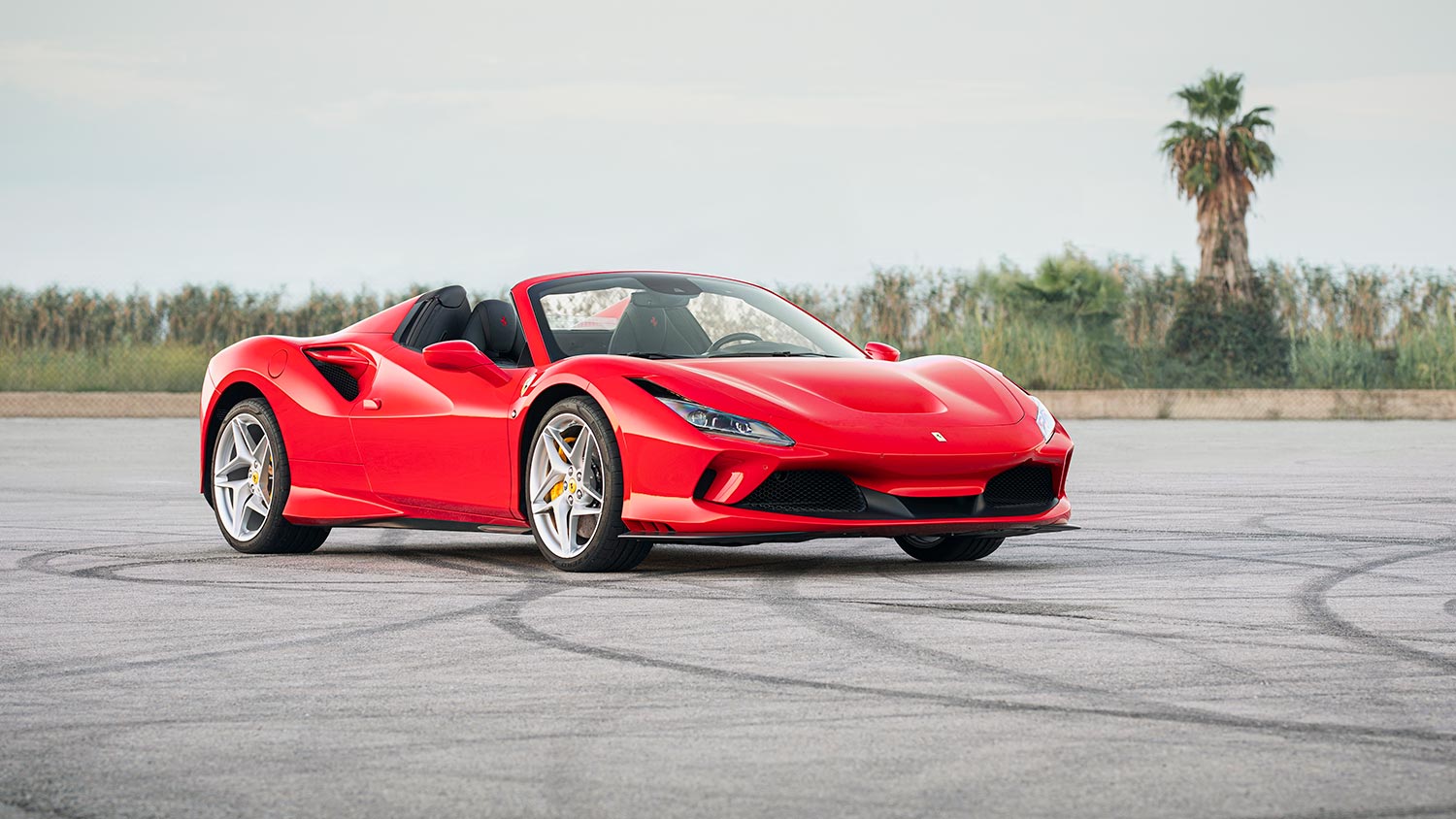 DME GT CLUB Ferrari F8 Spider 01