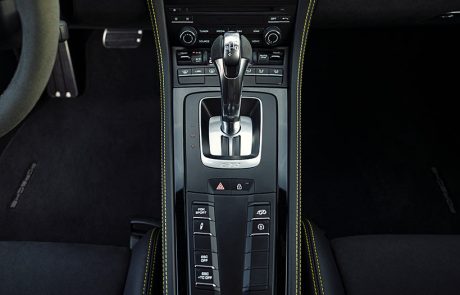 Porsche 718 Cayman GT4 09