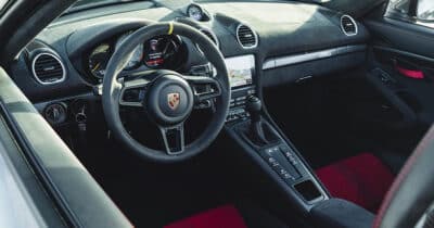 Porsche 718 Spyder RS 6