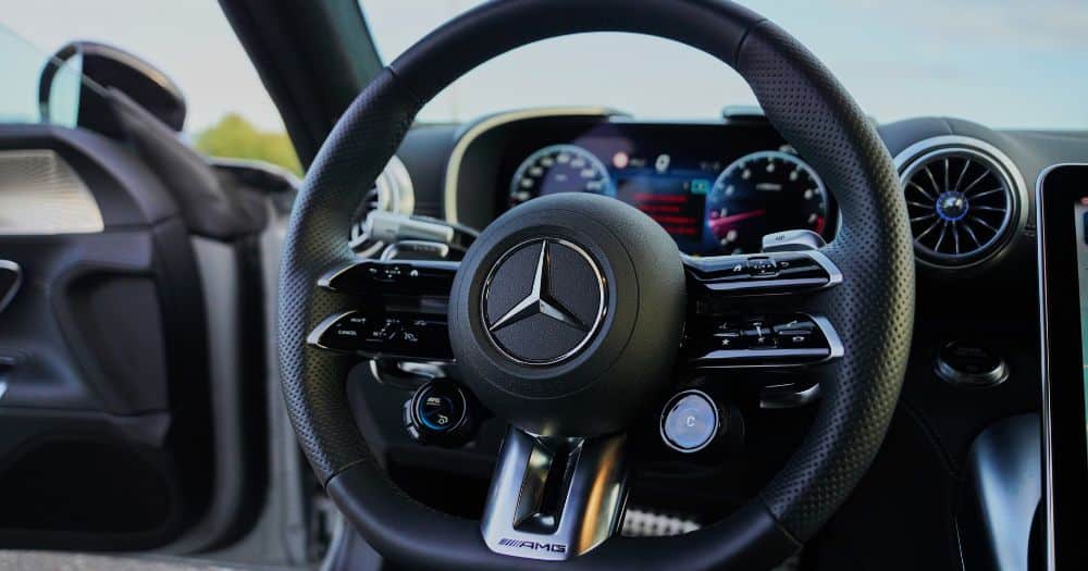 Mercedes AMG GT 63 DME GT Club Galeria 9 Volante y cuadro del Mercedes-AMG GT 63 Coupé