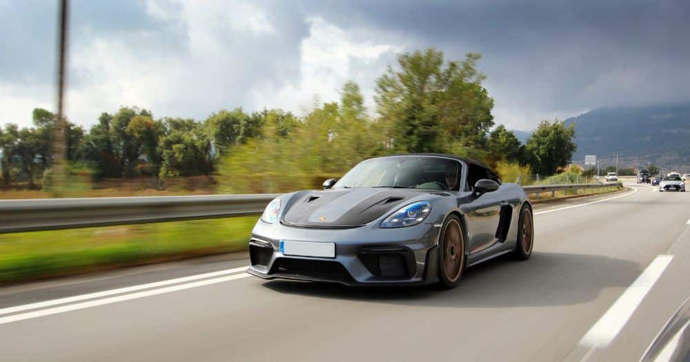 Porsche 718 Spyder RS en carretera GT Session La Garrotxa x Abbatissa Porsche 718 Spyder RS en carretera GT Session La Garrotxa x Abbatissa